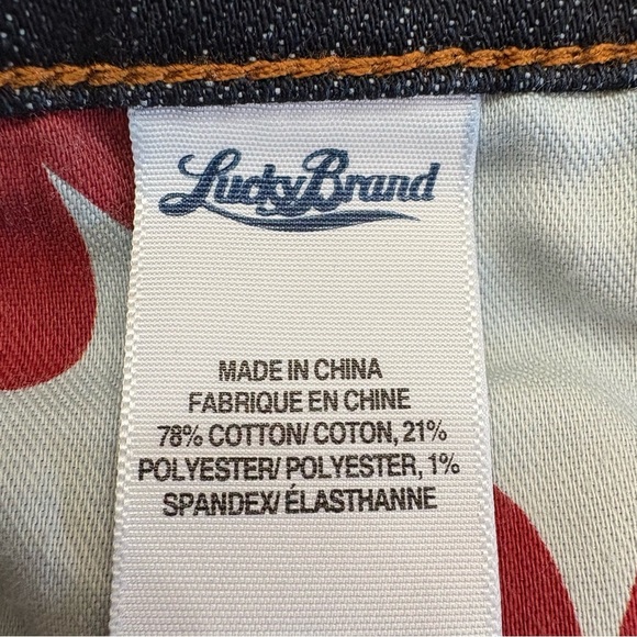 Lucky Brand Women’s Dark Wash Sweet N Crop Jeans | Size 4 - Picture 8 of 11